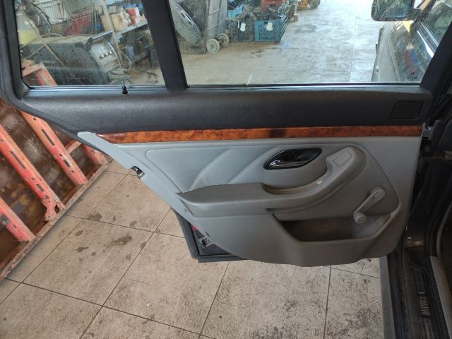 bontott BMW 5 E39 Jobb Napellenző