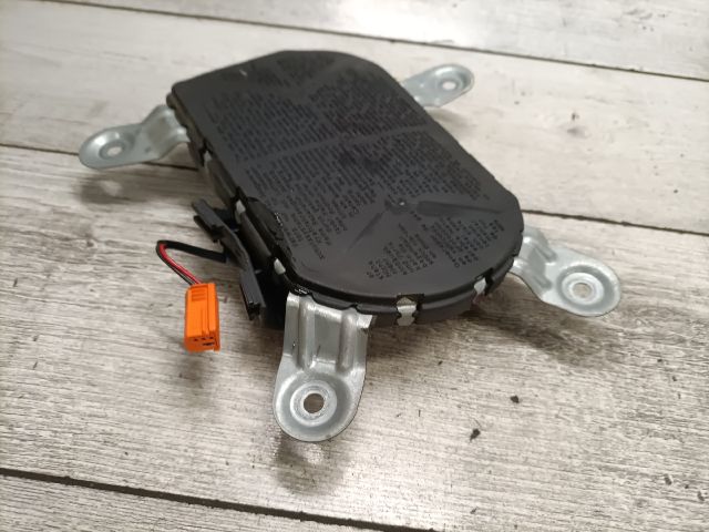 bontott BMW 5 E39 Jobb Oldallégzsák