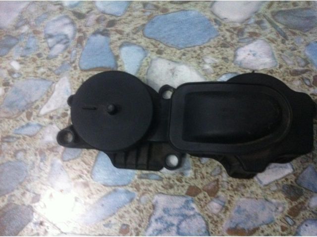 bontott BMW 5 E39 Kartergáz Visszavezető Ház