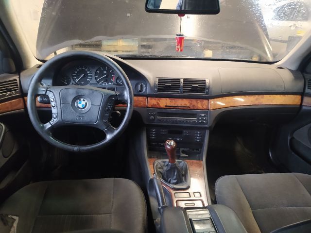 bontott BMW 5 E39 Kilométeróra Keret