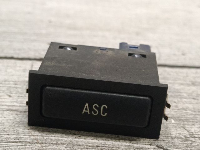 bontott BMW 5 E39 Kipörgésgátló Kapcsoló