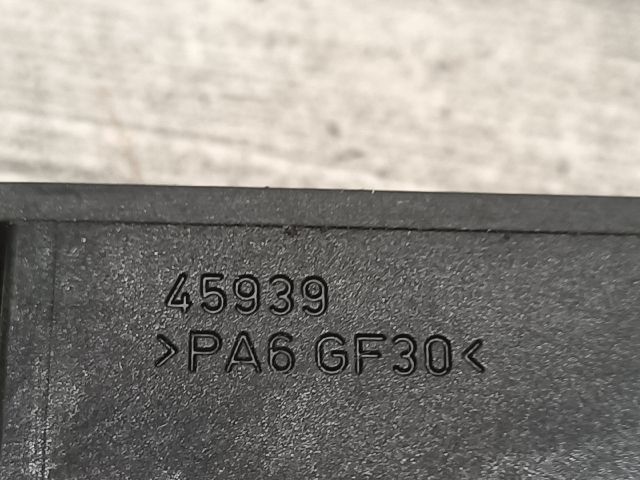 bontott BMW 5 E39 Kipörgésgátló Kapcsoló