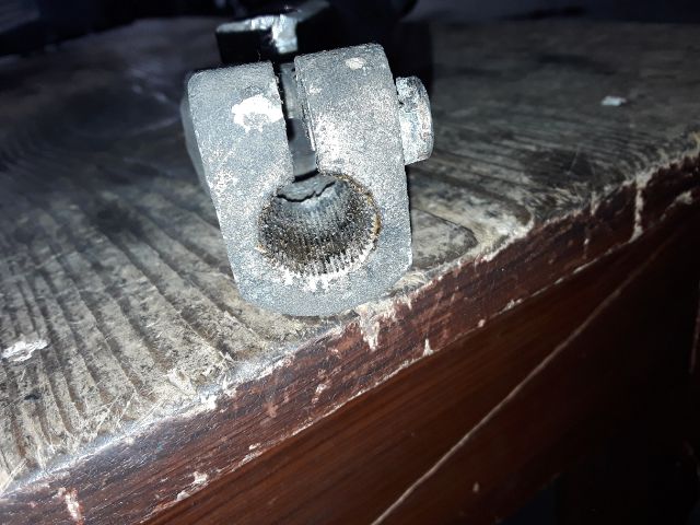 bontott BMW 5 E39 Kormánykardán