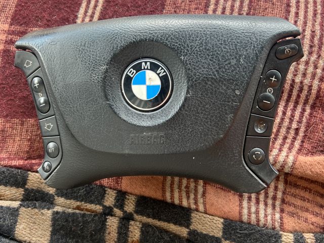 bontott BMW 5 E39 Kormánylégzsák