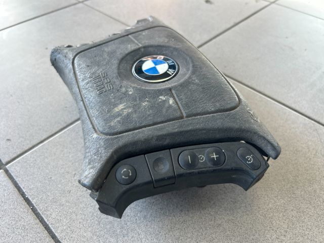 bontott BMW 5 E39 Kormánylégzsák