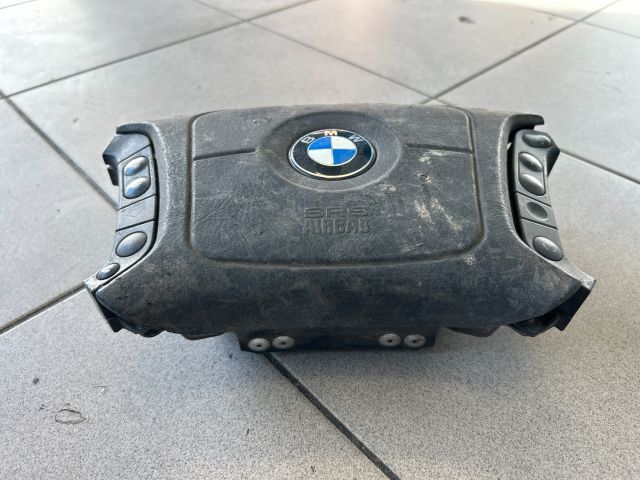 bontott BMW 5 E39 Kormánylégzsák