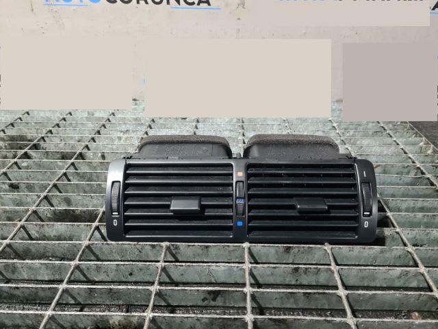 bontott BMW 5 E39 Középső Szellőző