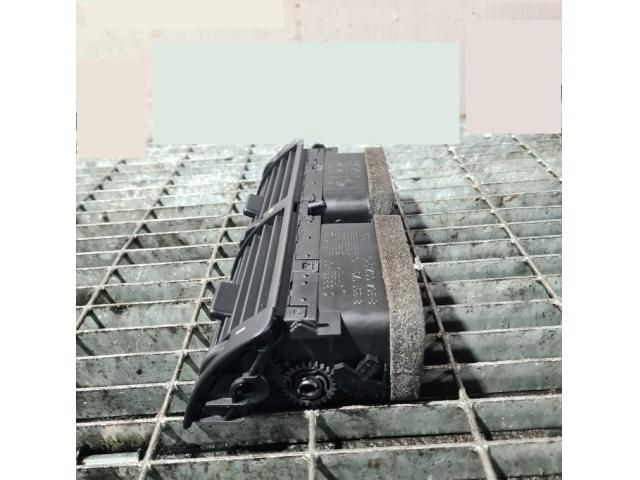 bontott BMW 5 E39 Középső Szellőző