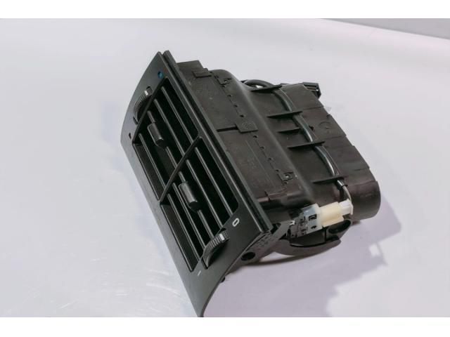 bontott BMW 5 E39 Középső Szellőző