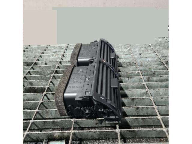 bontott BMW 5 E39 Középső Szellőző