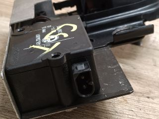 bontott BMW 5 E39 Központizár Motor Csomagtérajtó