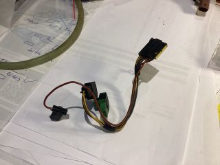 bontott BMW 5 E39 Légzsák Átvezető Szalagkábel