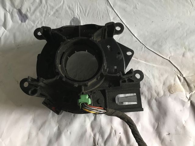 bontott BMW 5 E39 Légzsák Átvezető Szalagkábel