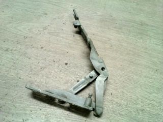 bontott BMW 5 E39 Motorháztető Bal Zsanér