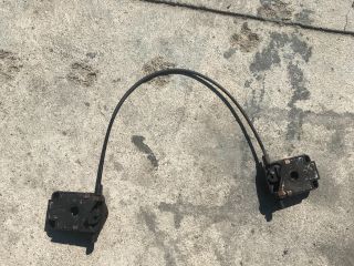 bontott BMW 5 E39 Motorháztető Zárszerkezet