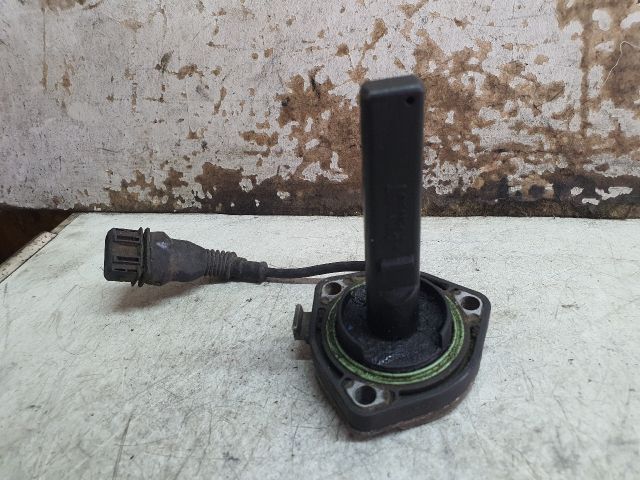 bontott BMW 5 E39 Olajszint Jeladó