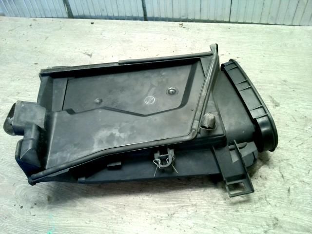 bontott BMW 5 E39 Pollenszűrő Ház