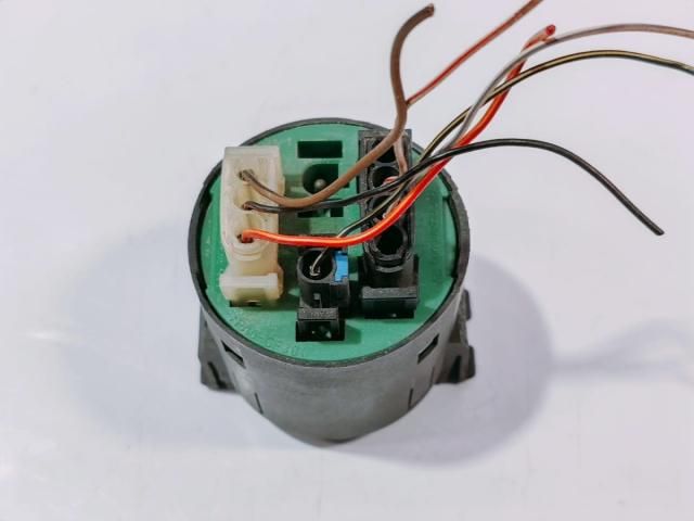 bontott BMW 5 E39 Riasztó Hangszóró