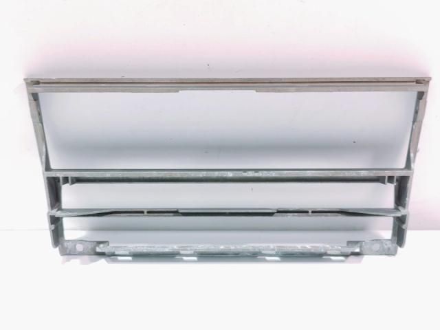 bontott BMW 5 E39 Tartó Bak