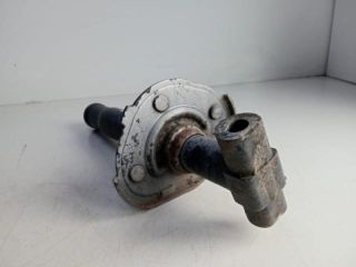 bontott BMW 5 E39 Tartó Bak