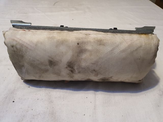 bontott BMW 5 E39 Utasoldali Légzsák