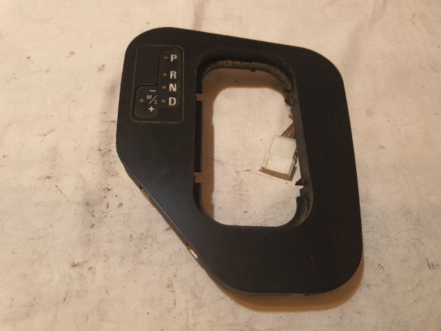 bontott BMW 5 E39 Váltókar Keret