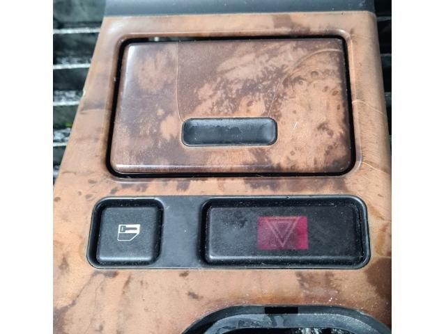 bontott BMW 5 E39 Váltókar Keret