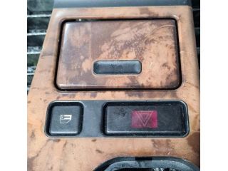 bontott BMW 5 E39 Váltókar Keret