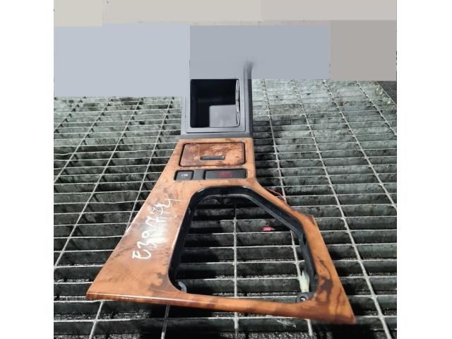 bontott BMW 5 E39 Váltókar Keret