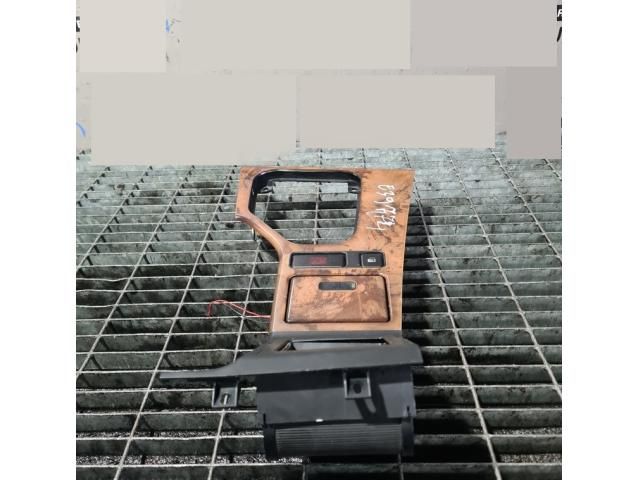 bontott BMW 5 E39 Váltókar Keret