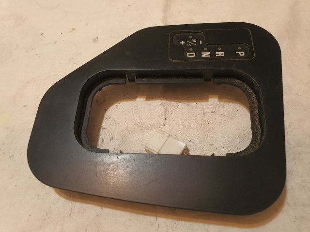 bontott BMW 5 E39 Váltókar Keret