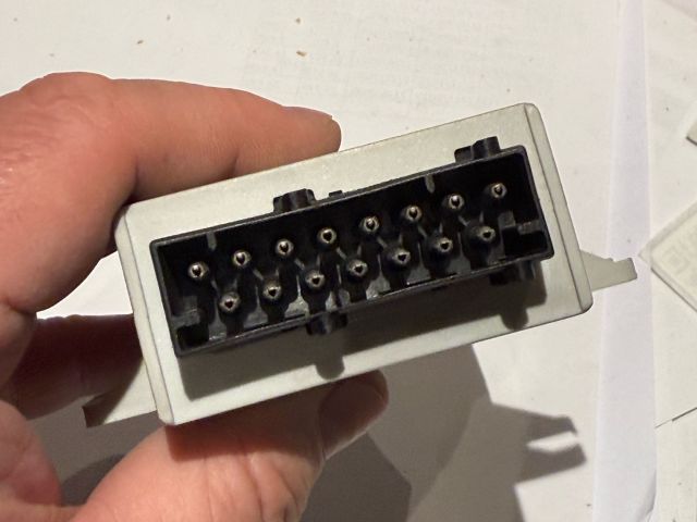 bontott BMW 5 E39 Vonóhorog Elektronika