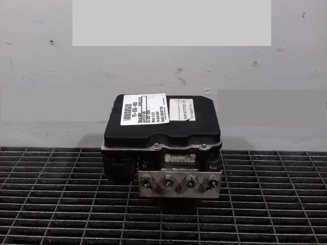 bontott BMW 5 E60 ABS Kocka