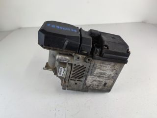 bontott BMW 5 E60 Állófűtés Szivattyú (Elektromos)