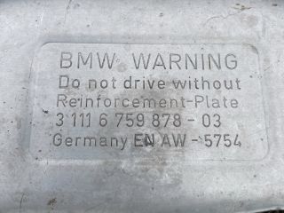 bontott BMW 5 E60 Alsó Motorburkolat