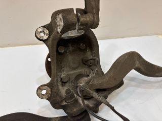 bontott BMW 5 E60 Bal első Csonkállvány Kerékaggyal