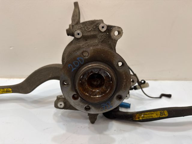 bontott BMW 5 E60 Bal első Csonkállvány Kerékaggyal