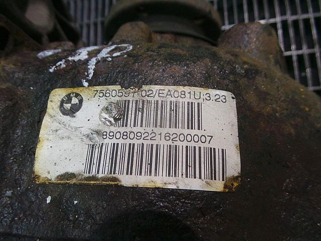 bontott BMW 5 E60 Differenciálmű Tartó Bak