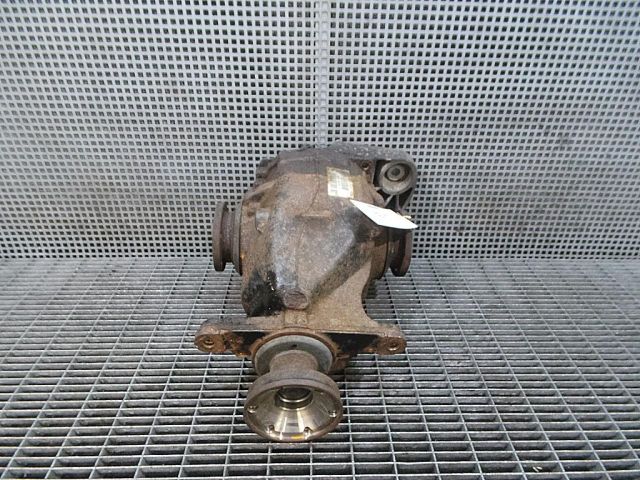 bontott BMW 5 E60 Differenciálmű Tartó Bak