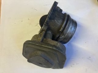 bontott BMW 5 E60 Fojtószelep (Elektromos)