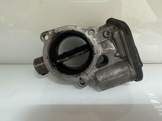 bontott BMW 5 E60 Fojtószelep (Elektromos)