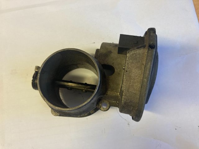 bontott BMW 5 E60 Fojtószelep (Elektromos)