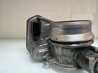 bontott BMW 5 E60 Fojtószelep (Elektromos)