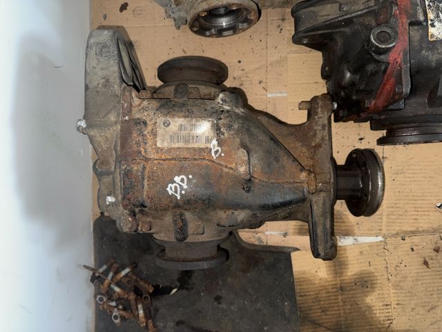 bontott BMW 5 E60 Hátsó Differenciálmű