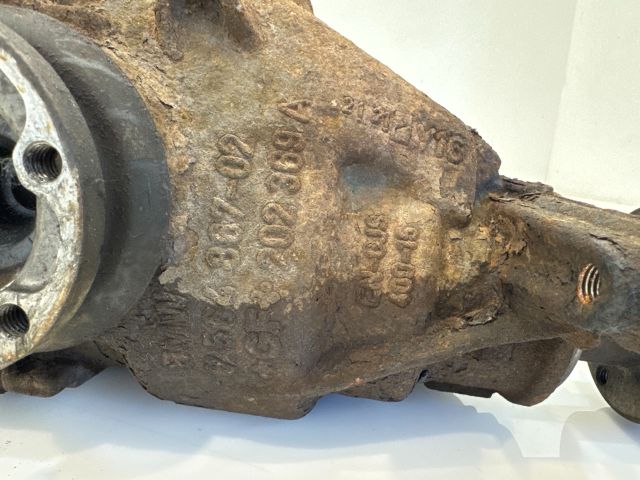 bontott BMW 5 E60 Hátsó Differenciálmű