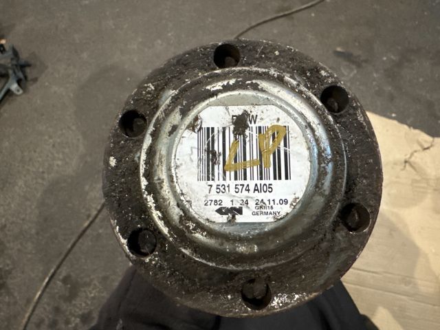 bontott BMW 5 E60 Hátsó Féltengely (Pozíciófüggetlen)