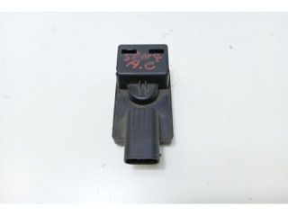 bontott BMW 5 E60 Jeladó (Magában)