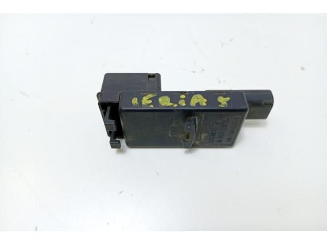 bontott BMW 5 E60 Jeladó (Magában)