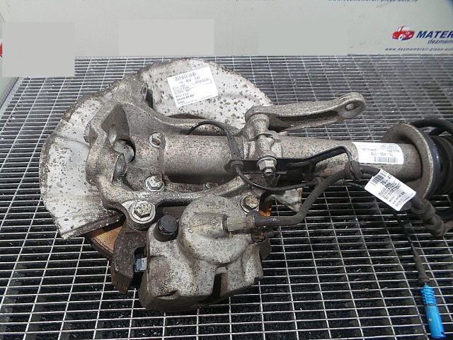 bontott BMW 5 E60 Jobb első Csonkállvány