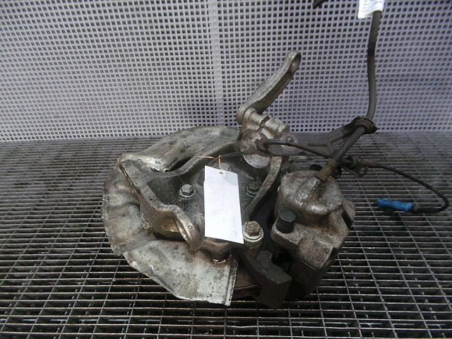 bontott BMW 5 E60 Jobb első Csonkállvány